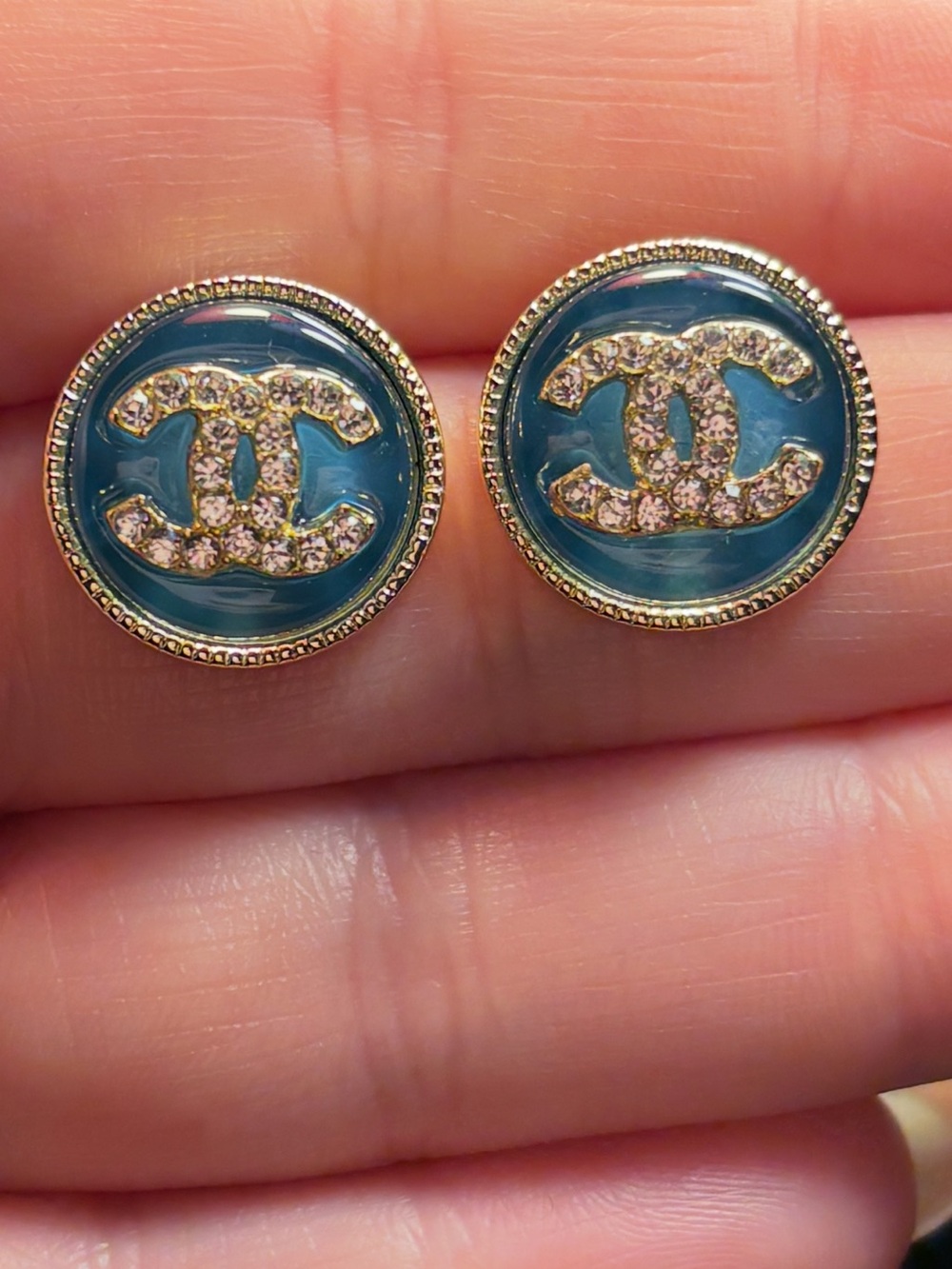 Brand New !   Crystal CC Logo Round Stud Earrings in Teal